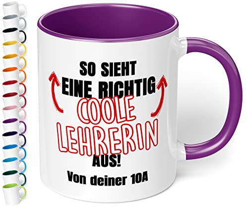 Lustiges Geschenk für Lehrerin: Kaffee-Tasse personalisiert mit Wunschtext „So sieht eine richtig coole LEHRERIN aus!“ - Dankeschön - Abschieds-Geschenke, Geburtstag, Tag des Lehrers (Violett) von True Statements