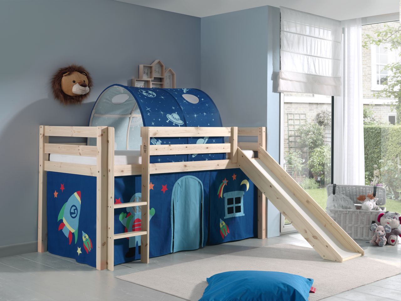 Spielbett Hochbett Kinderbett 90x200 Rutsche Vorhang Tunnel Astronaut Weltall von VIPACK