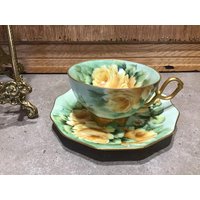 Vintage Exquisite Grün Und Gelb Kabinett Teetasse Untertasse Mit Blumen Gesetzt von VTGItemsAddedDaily