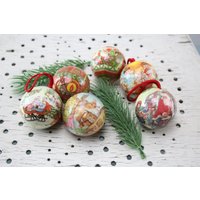 6 Stück Weihnachtsbaum Kugeln Dekoration Weihnachtskugeln Weihnachtsdekoration Tannenbaum Schmuck Vintage Papier von Vintage4Moms