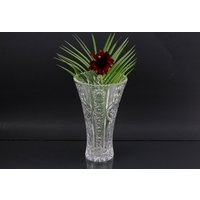 Vase Transparent Weiß Wunderschönes Muster Tischdekoration Sammlerstück Für Blumenstrauß von Vintage4Moms