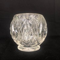 Vintage Avon Diamantschliff Kristallklare Schüssel - Sammlerstück Glasvase Schwere Starburst Kerzenhalter von VintageGlassFindsCo