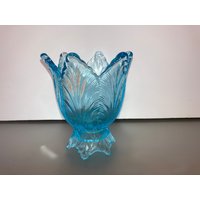 Vintage Fenton Aqua Blue Glas Kohlkerze, Türkisblaue Stabkerze, 4 1/4" Große Votivkerze, 2-Wege-Kerze von VintagevaluablDesign