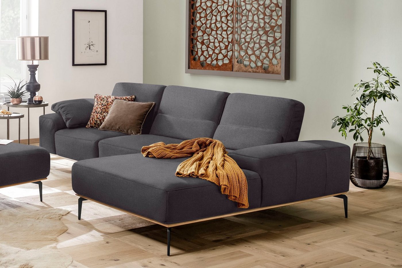 W.SCHILLIG Ecksofa run, mit Holzsockel, Füße in Schwarz pulverbeschichtet, Breite 319 cm von W.SCHILLIG