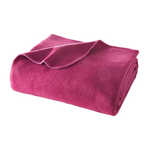 WOHNWOHL Wohndecke Uni • Tagesdecke • Soft-Fleece-Decke • Kuscheldecke • Viscose-Decke Mischung • Sofaüberwurf • Couch-Decke Überwurf • weiche Tagesdecke • 150 x 200 cm • Farbe: Beere von WOHNWOHL