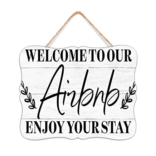 WSDESDEC Welcome to Our Airbnb Enjoy Your Stay Art Decor Schilder, rustikales Holzschild, bemalte Wandkunst, Holzschild, Heimdekoration für Regal, Kabine, 20,3 x 25,4 cm von WSDESDEC