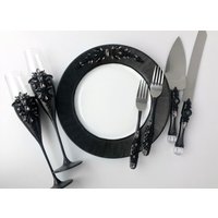 Personalisierte Gläser Schwarz Tortenschneider Und Messer Gabeln Teller Für Die Hochzeit Torte Schwarze Flöten Set Braut Bräutigam Glas von WarmhomeGifts