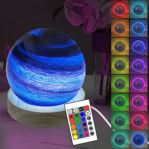 YATOSEEN 3D Planet Glaskugel Nachtlicht, 16 Farben LED Sternenstimmungslicht Tischlampe Astronomie Ornament mit Fernbedienung und Holzsockel, Einzigartige und coole Geschenke für Erwachsene und Kinder von YATOSEEN