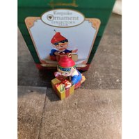 Hallmark 2001 Versandfertig Ornament Xmas Decor Elf von elegantcloset21