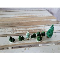 Vintage Mini Dorf Pinsel Baum Zubehör Wald Set Von 8 Weihnachten Wohnkultur von elegantcloset21