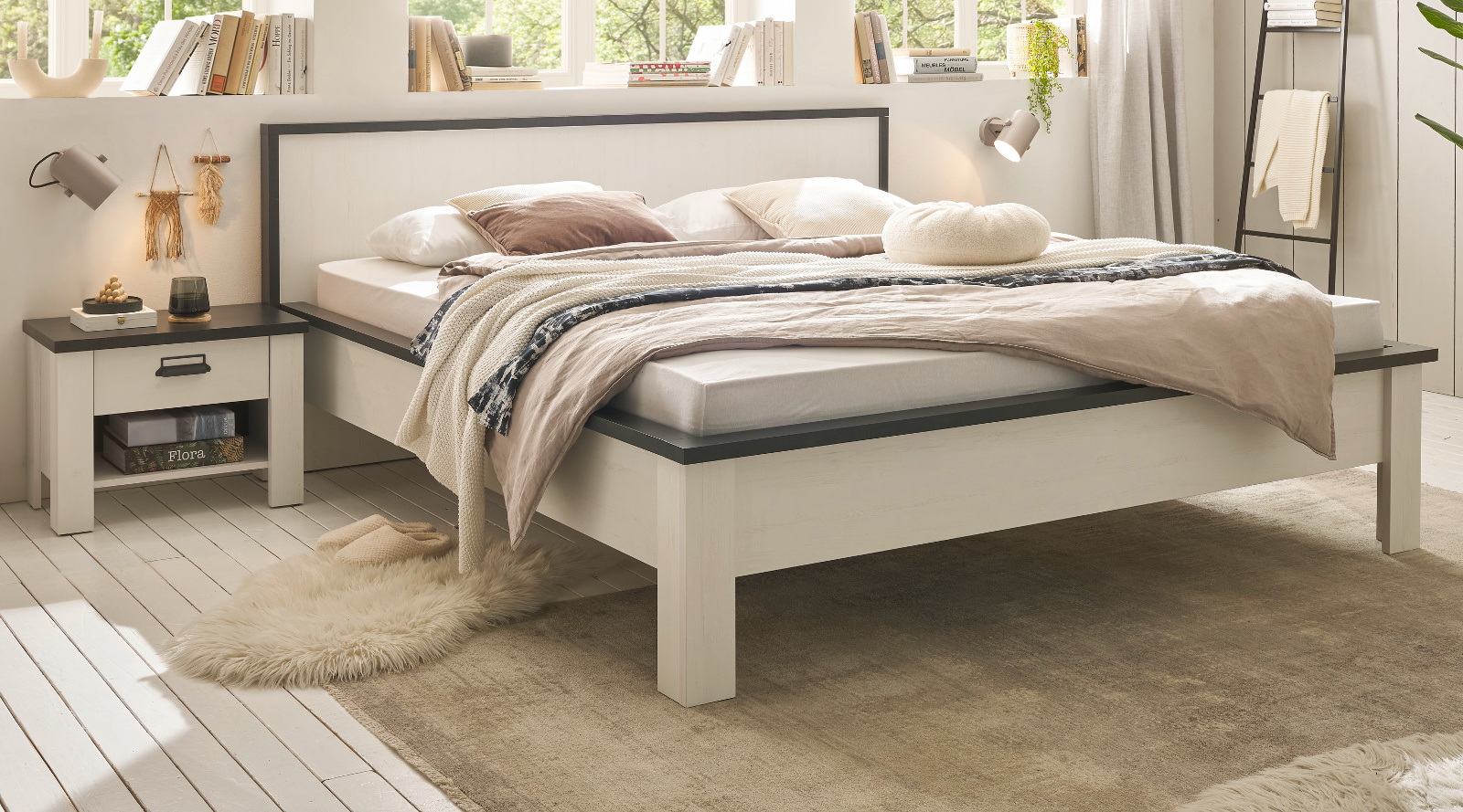 Schlafzimmer Set 3-teilig "Stove" in weiß Pinie Landhaus mit Doppelbett 180 x 200 cm und 2 x Nachttisch