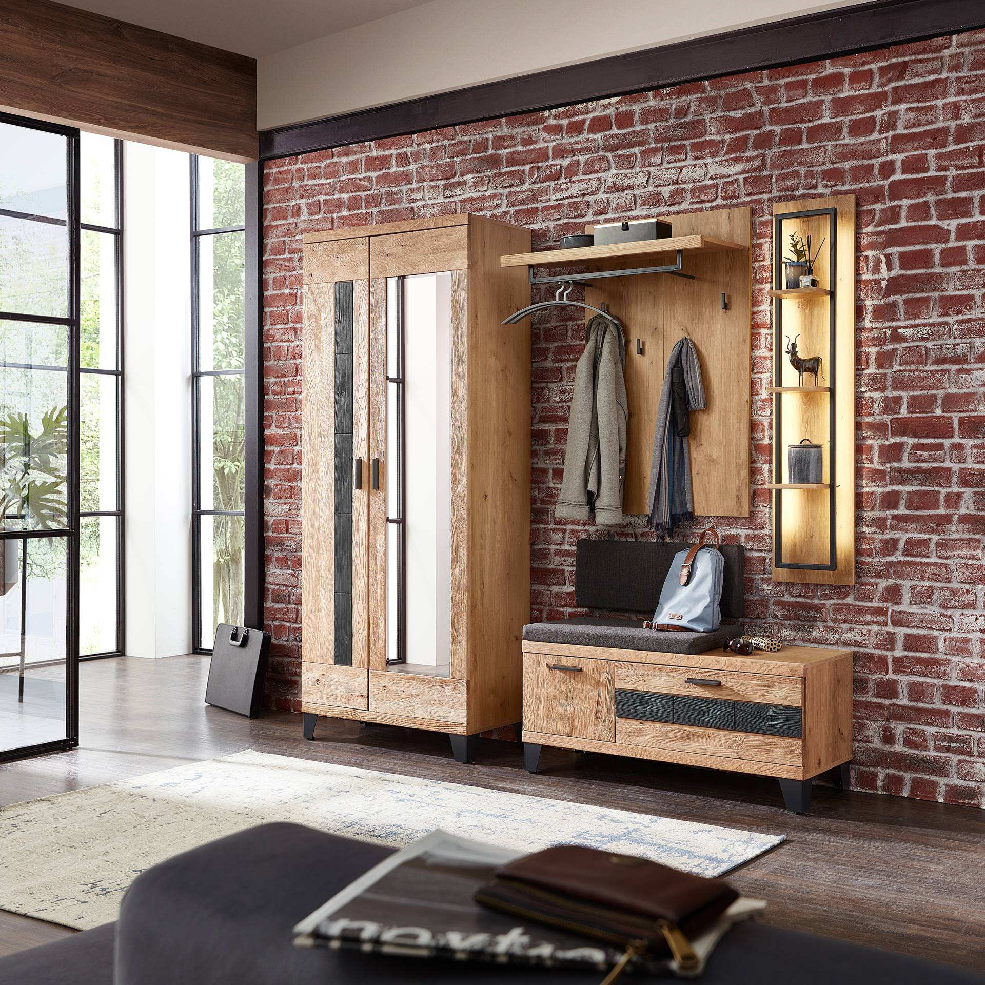 home24 Beleuchtetes Wandregal 30 x 130 x 18cm Braun home24 Beleuchtetes Wandregal 30 x 130 x 18cm Braun von home24