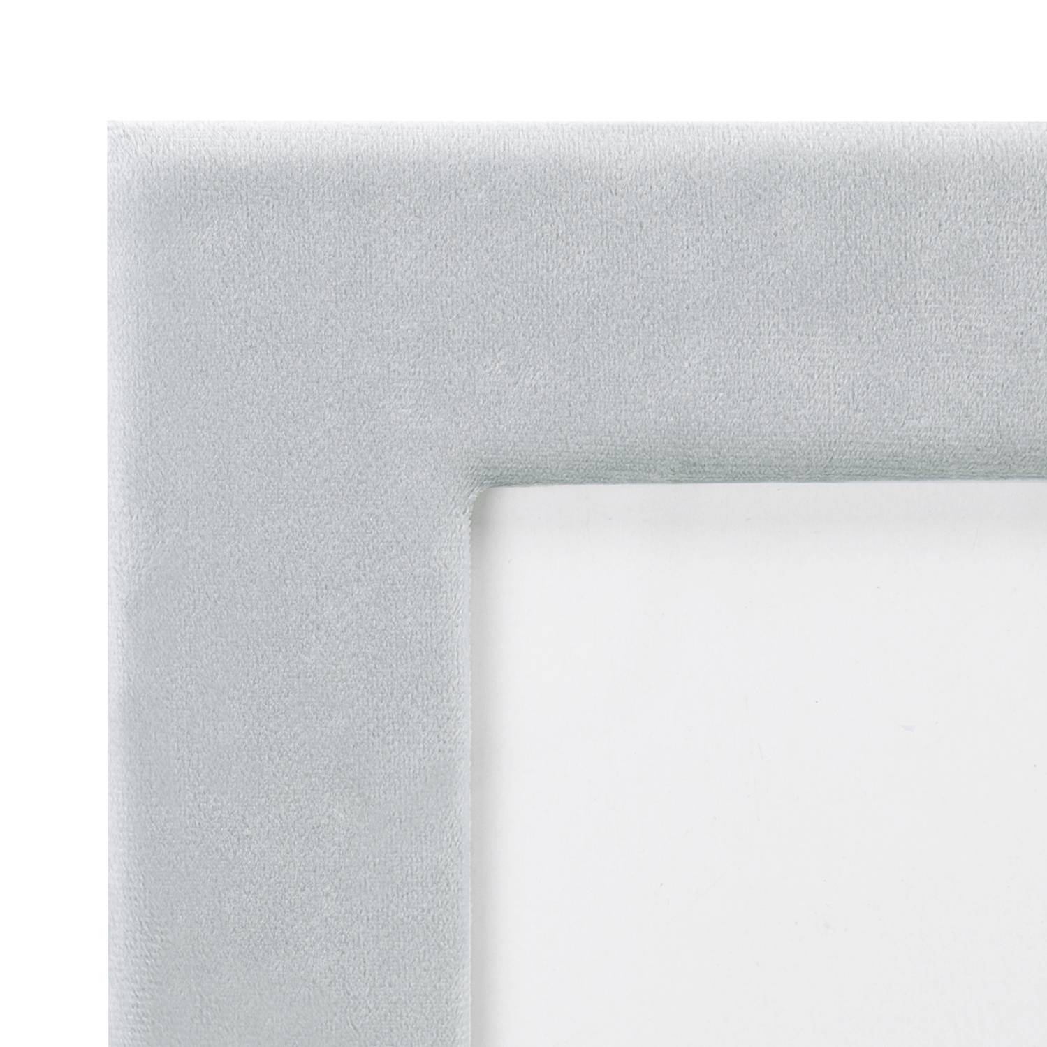 home24 Bilderrahmen Velvet MDF-Platte,PVC,synthetischer Stoff,Vlies Grau/Grau 19 x 24cm home24 Bilderrahmen Velvet MDF-Platte,PVC,synthetischer Stoff,Vlies Grau/Grau 19 x 24cm von home24