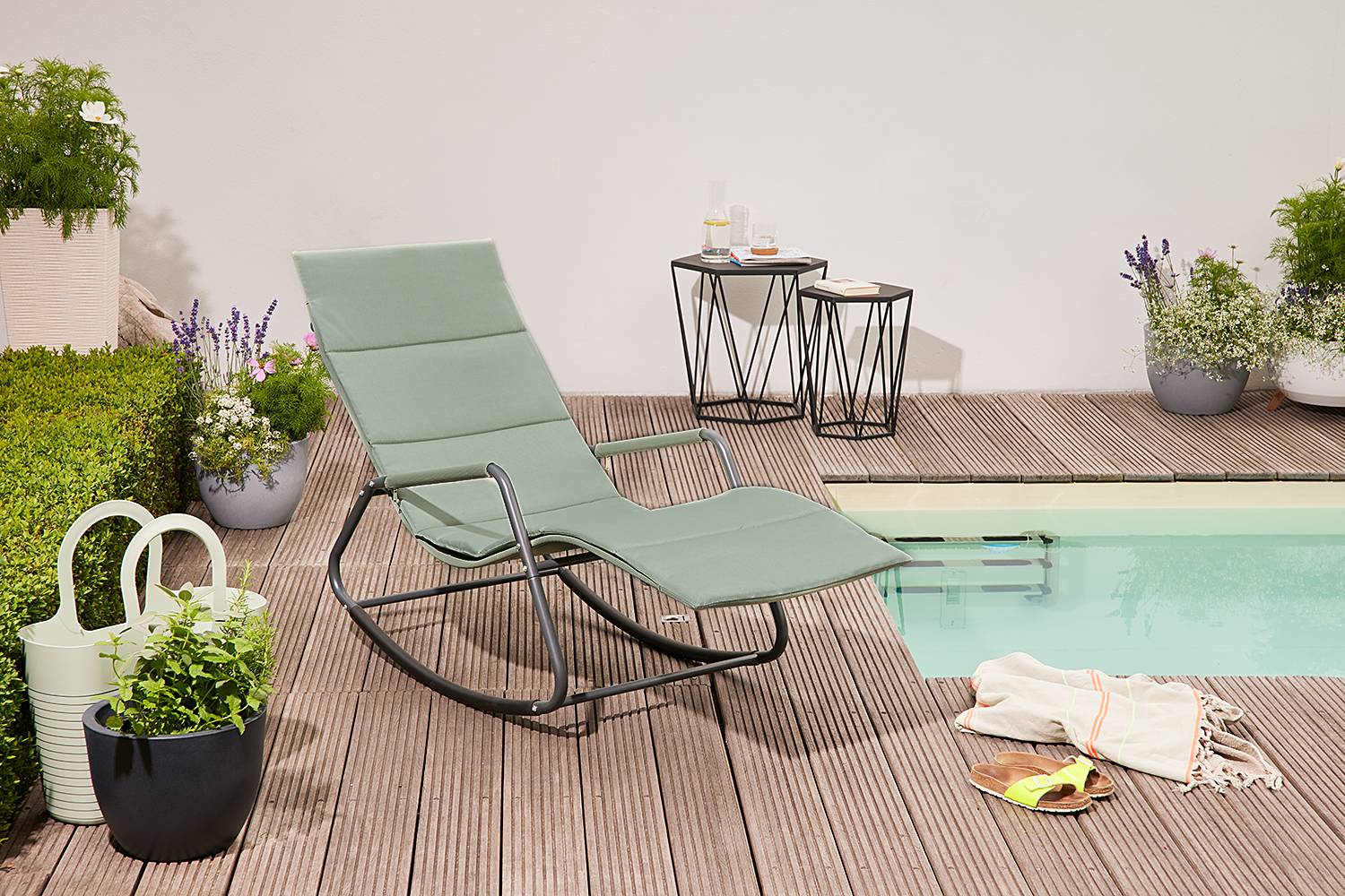 home24 Gartenliege Aliano Kunststoffart: Polyester PVC Material: Metall, Kunststoff Metallart: Aluminium Oberfläche Metall: Pulverbeschichtet home24 Gartenliege Aliano Kunststoffart: Polyester PVC Material: Metall, Kunststoff Metallart: Aluminium Oberfläche Metall: Pulverbeschichtet von home24