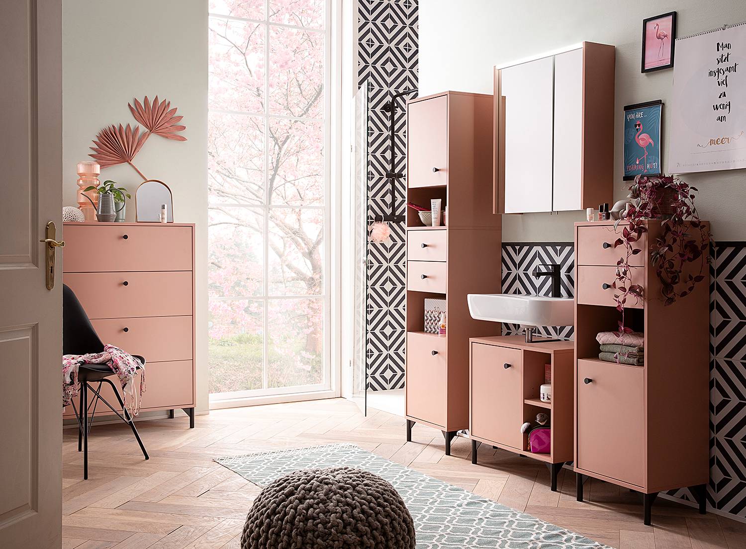 home24 Hochschrank Smash 40 x 182 x 33cm Pink home24 Hochschrank Smash 40 x 182 x 33cm Pink von home24