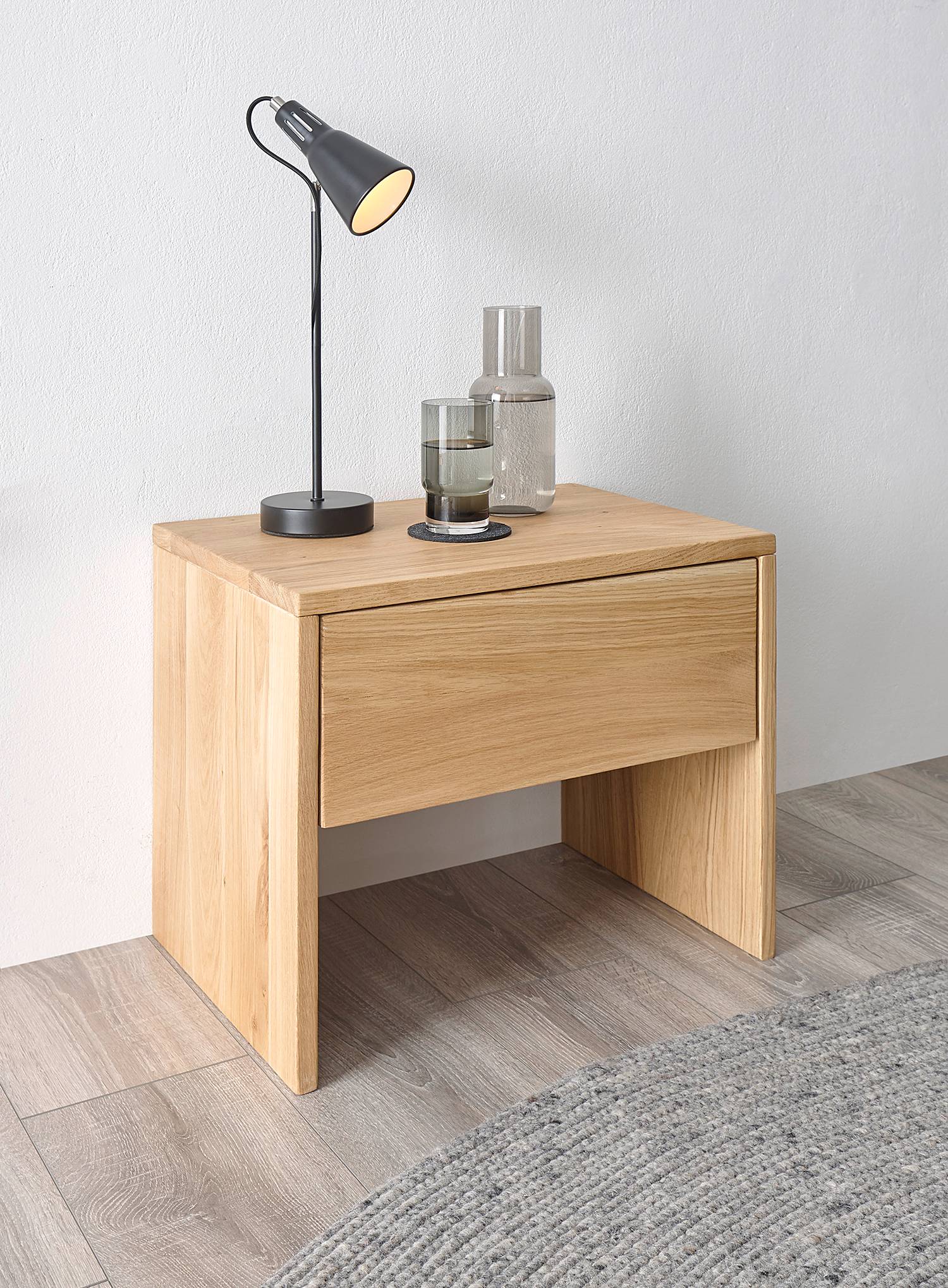 home24 Nachttisch Gardmyra 50 x 41 x 35cm Braun Eiche home24 Nachttisch Gardmyra 50 x 41 x 35cm Braun Eiche von home24
