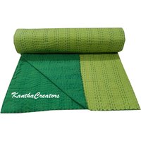 Solide Grüne Kantha-Bettdecke, Handgenähte Tagesdecke, Baumwolldecke, Handgefertigte Sofabezug, Wendbare Bettdecke, King-Size-Bettwäsche von kanthacreators