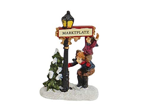 meindekoartikel Weihnachtliche Miniatur-Figuren Winterwelt-Szene aus Poly – Laterne Marktplatz mit Kindern Höhe 9 cm von meindekoartikel
