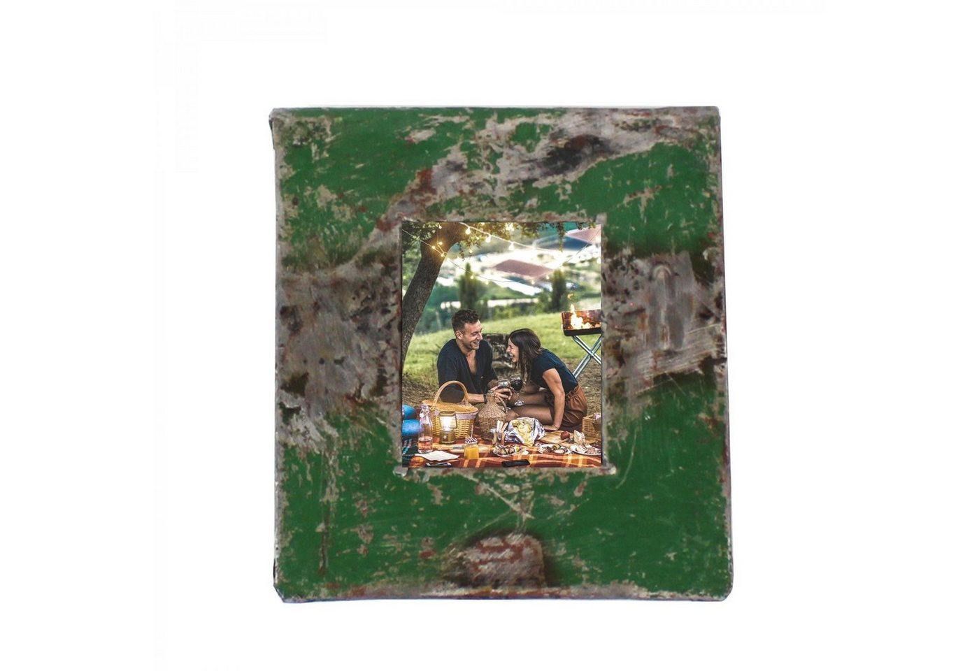 mitienda Bilderrahmen Bilderrahmen aus Metallfässern grün für Passbilder von mitienda