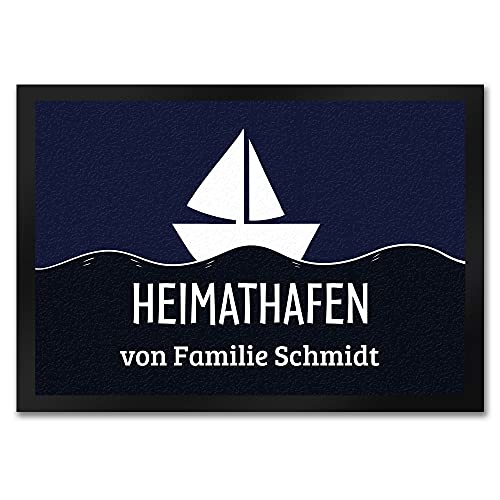 speecheese Heimathafen Fussmatte mit Papier-Schiffchen und deinem Namen personalisiert Heimat Zuhause Familienname Papier-Boot von speecheese