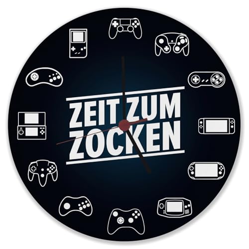 speecheese Zeit zum Zocken Verschiedene Controller Wanduhr Uhr für Zocker und Konsolennerds mit diversen Spielekonsolen und Controllern als außergewöhnliche Deko fürs Gamingzimmer von speecheese