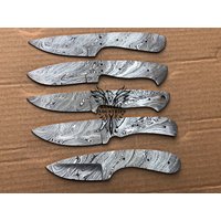 Lot Von 5 Blankoklingenmessern Aus Damaststahl Für Messerherstellungszubehör | Bb-426 von suresharpbladesshop