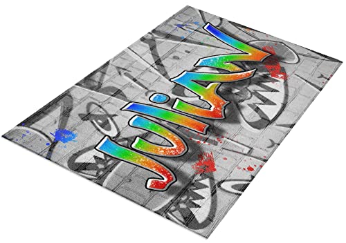 timalo® Cooler Gamer Teppich mit Namen für Jungen und Mädchen | Personalisierbarer Kinderteppich mit Wunschname Gaming Fußmatte Deko Kinderzimmer Graffiti | carpet-gamer-70x50-31 von timalo