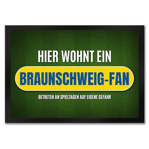 trendaffe - Hier wohnt EIN Braunschweig-Fan Fußmatte mit Rasen Motiv Fußball Stadion Tor Fan von trendaffe