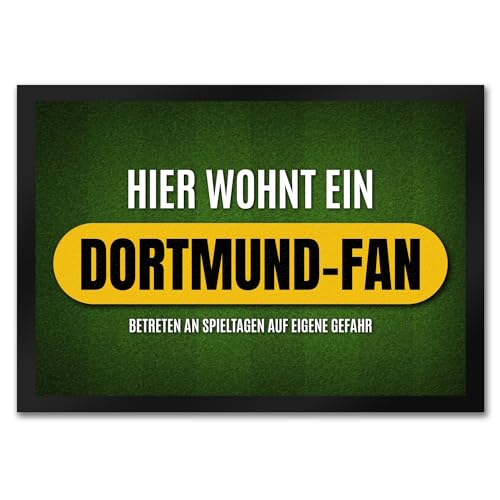 trendaffe - Hier wohnt EIN Dortmund-Fan Fußmatte mit Rasen Motiv Fußball Dortmund Tor Verein von trendaffe