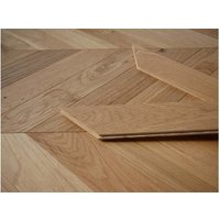 Eiche Parkett, Chevron, gebürstet, matt lackiert 14 x 90 x 510 mm, Sortierung natur (1,836 m² / Paket) von woodstore24